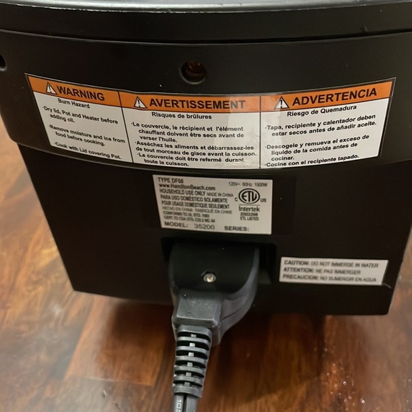 - Hamilton beach deep fryer - Picture 4 of 8